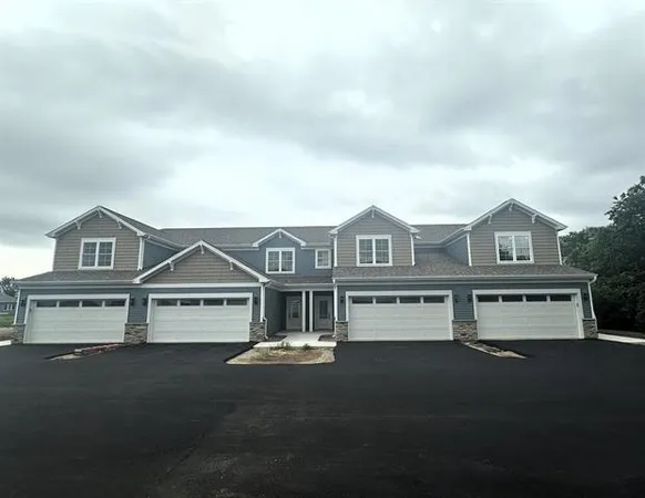 $309,900 | 3162 South Bartells Drive, Beloit, WI 53511