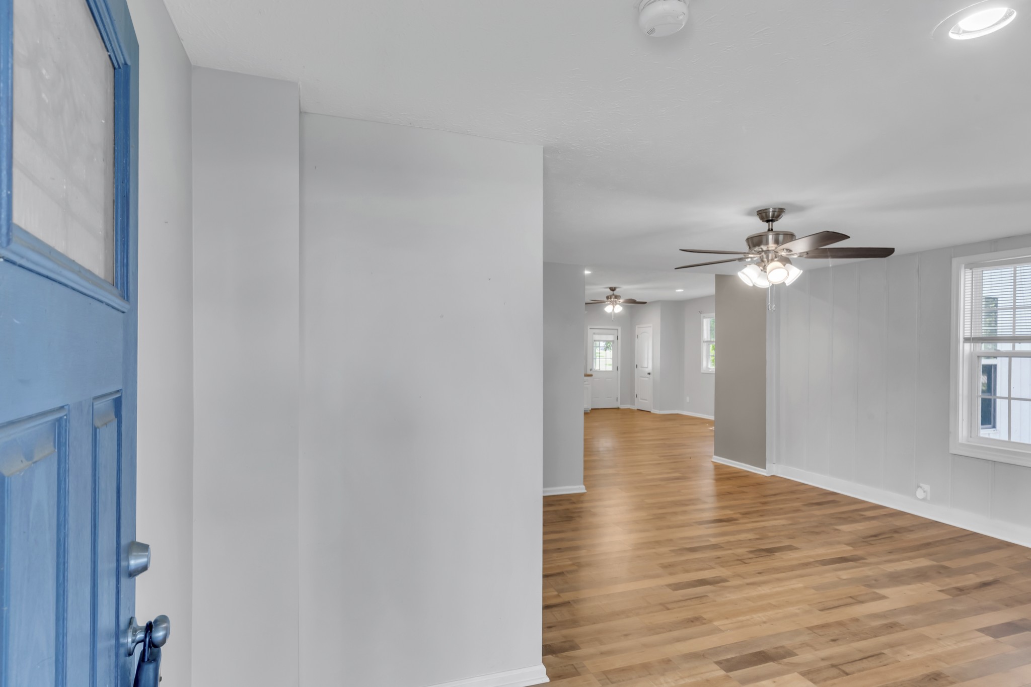 214 Maple Street Adams, TN 37010 - Photo 4 of 48