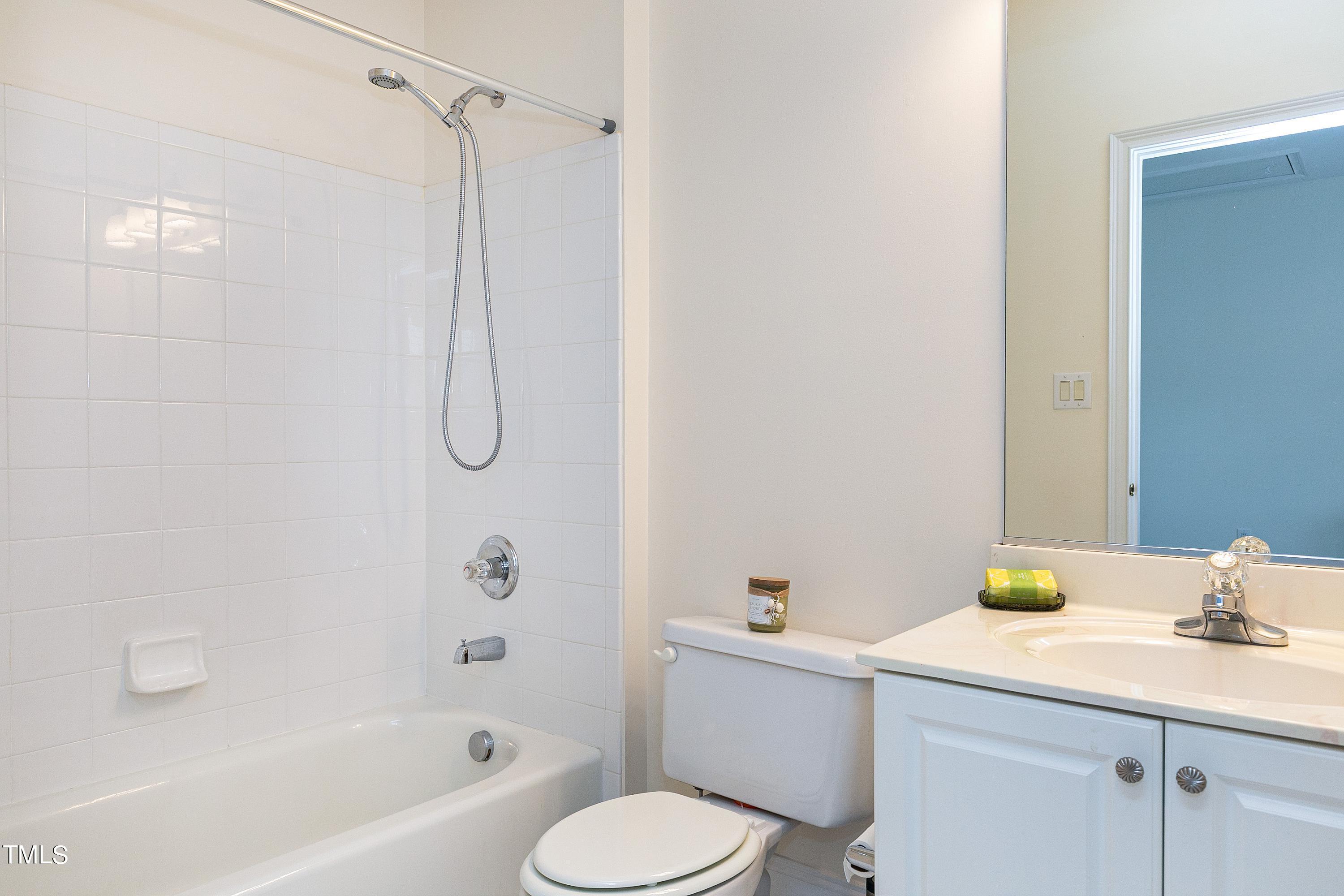 10837 Round Brook Circle Raleigh, NC 27617 - Photo 30 of 50 Scene-39