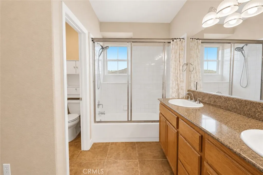 3121 West Ball Road Anaheim, CA 92804 - Photo 16 of 38