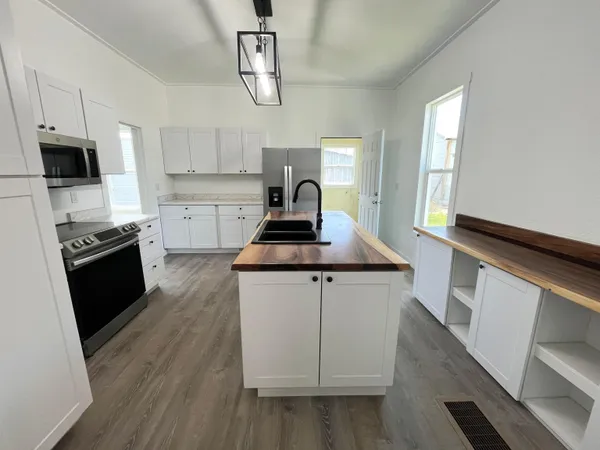 $399,000 | 1137 Main Street, Evanston, WY 82930