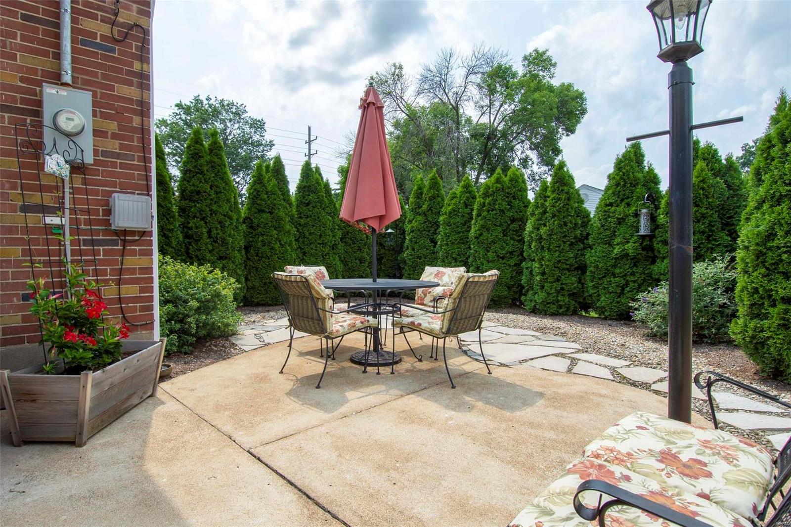 8543 MacKenzie Road St. Louis, MO 63123 - Photo 34 of 43 Gallery Image 34