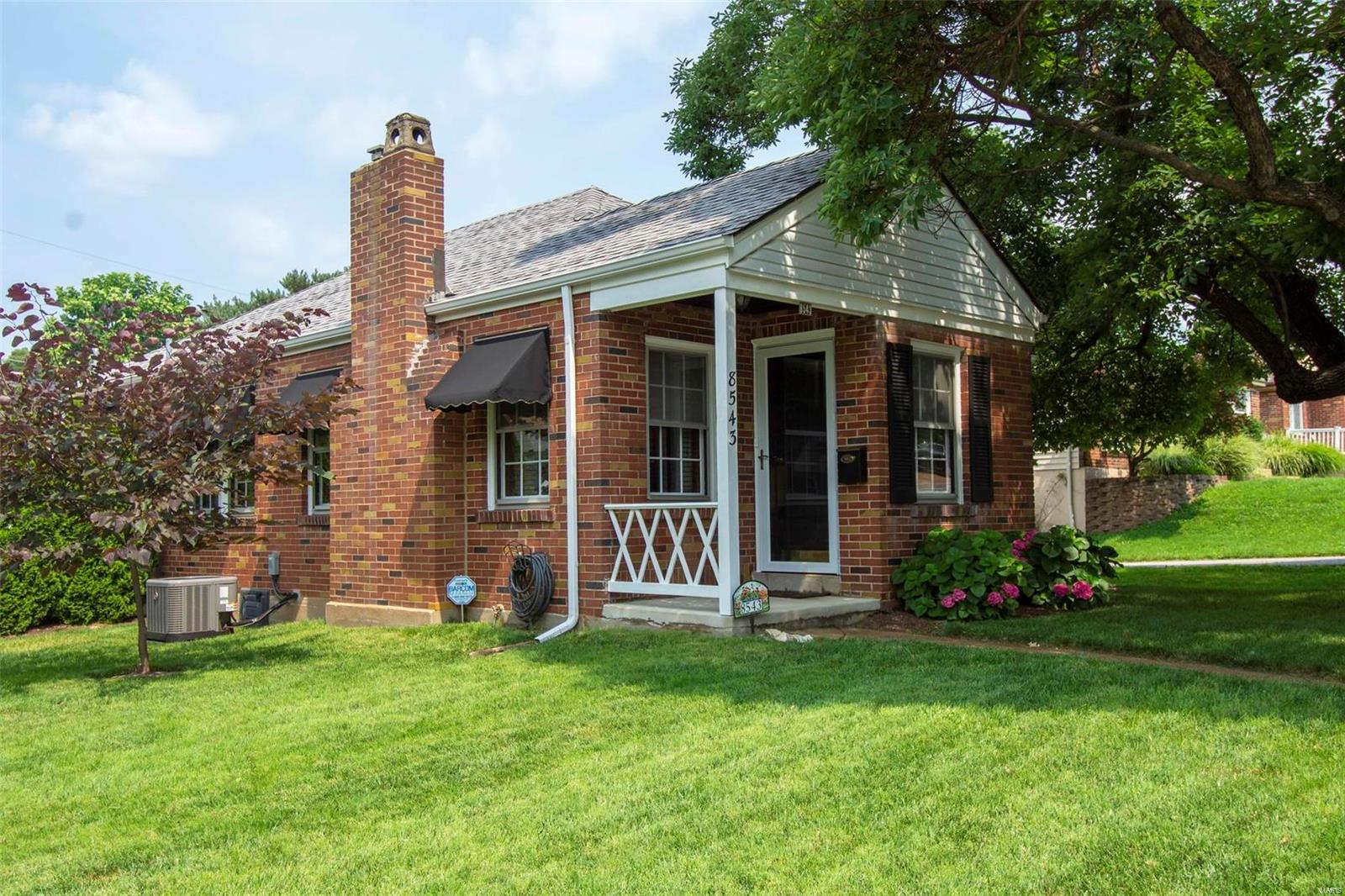 8543 MacKenzie Road St. Louis, MO 63123 - Photo 41 of 43 Gallery Image 41