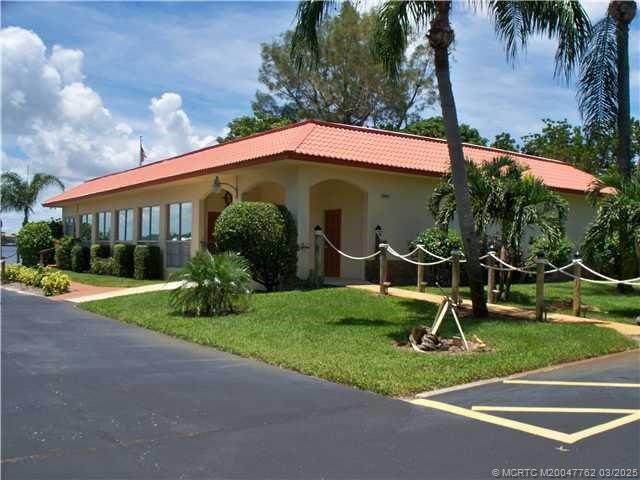 1919 Southwest Palm City Road, Unit H Stuart, FL 34994 - Photo 17 of 27 Gallery Image 17