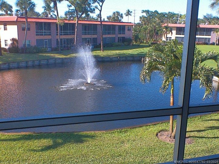 1919 Southwest Palm City Road, Unit H Stuart, FL 34994 - Photo 5 of 27 FOUNTAIN VIEW