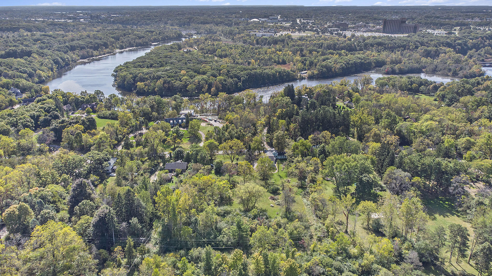 5665 Geddes Road Ann Arbor, MI 48105 - Photo 7 of 36 039_dji_0233