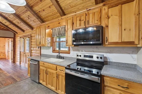 $799,900 | 854 Holston Shores Drive, Rutledge, TN 37861