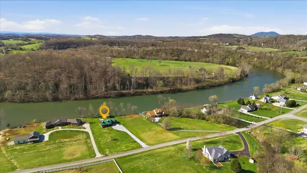 $799,900 | 854 Holston Shores Drive, Rutledge, TN 37861