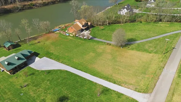 $799,900 | 854 Holston Shores Drive, Rutledge, TN 37861