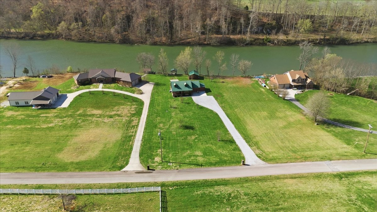854 Holston Shores Drive Rutledge, TN 37861 - Photo 6 of 52