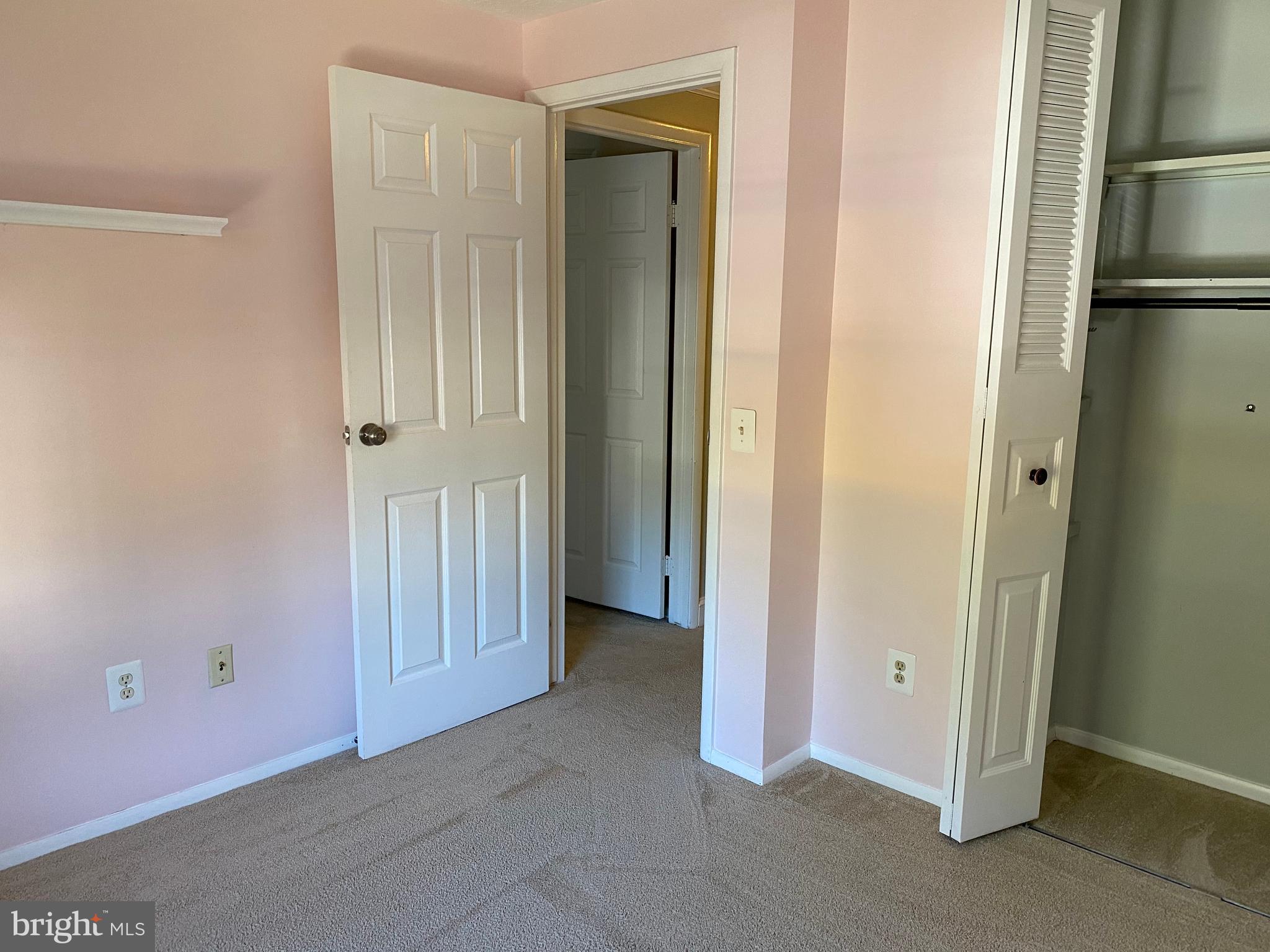1666 Barnstead Drive Reston, VA 20194 - Photo 37 of 51 Bedroom 3