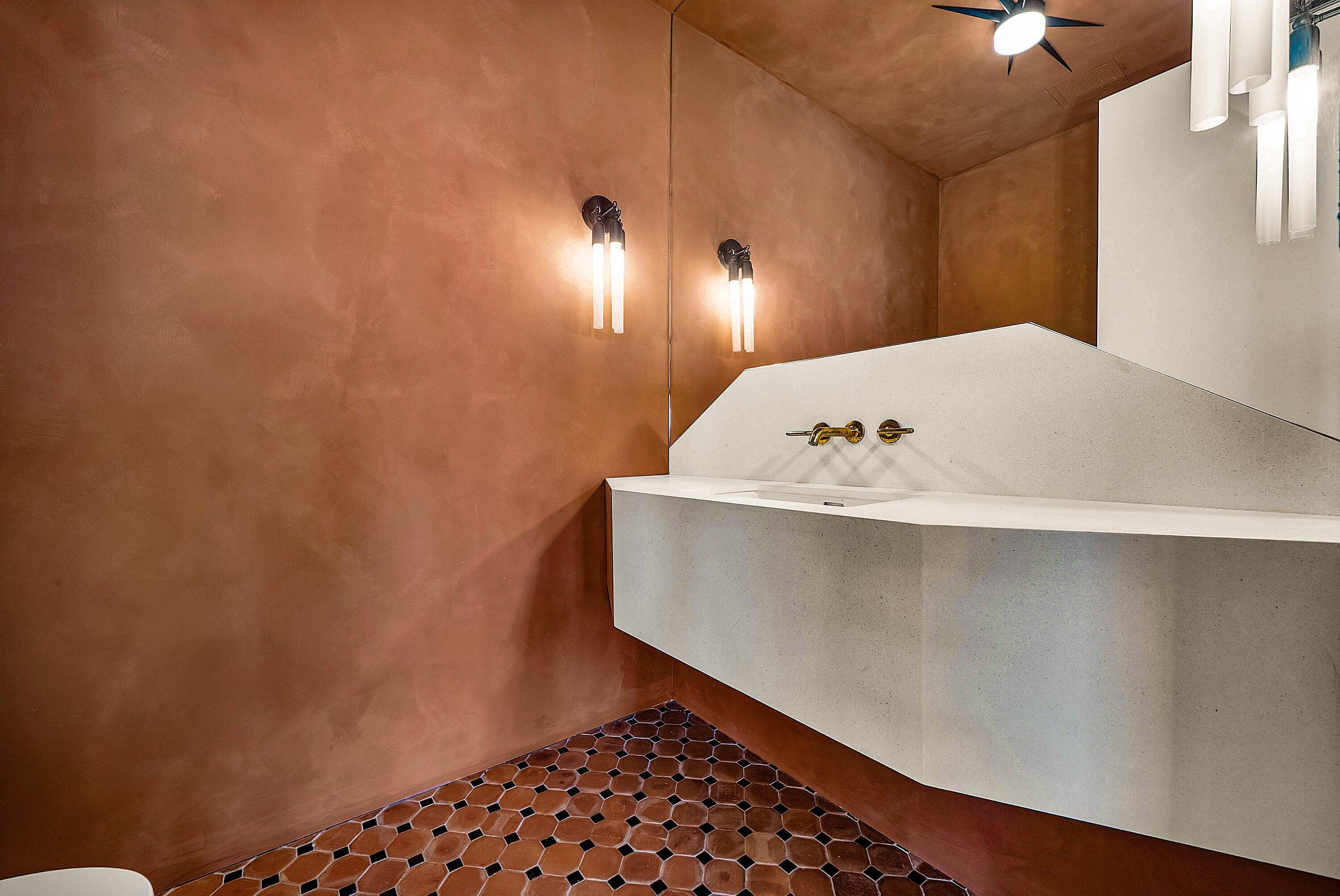 5344 Boca Marina Circle North Boca Raton, FL 33487 - Photo 55 of 85 Private Full Bath to Gym