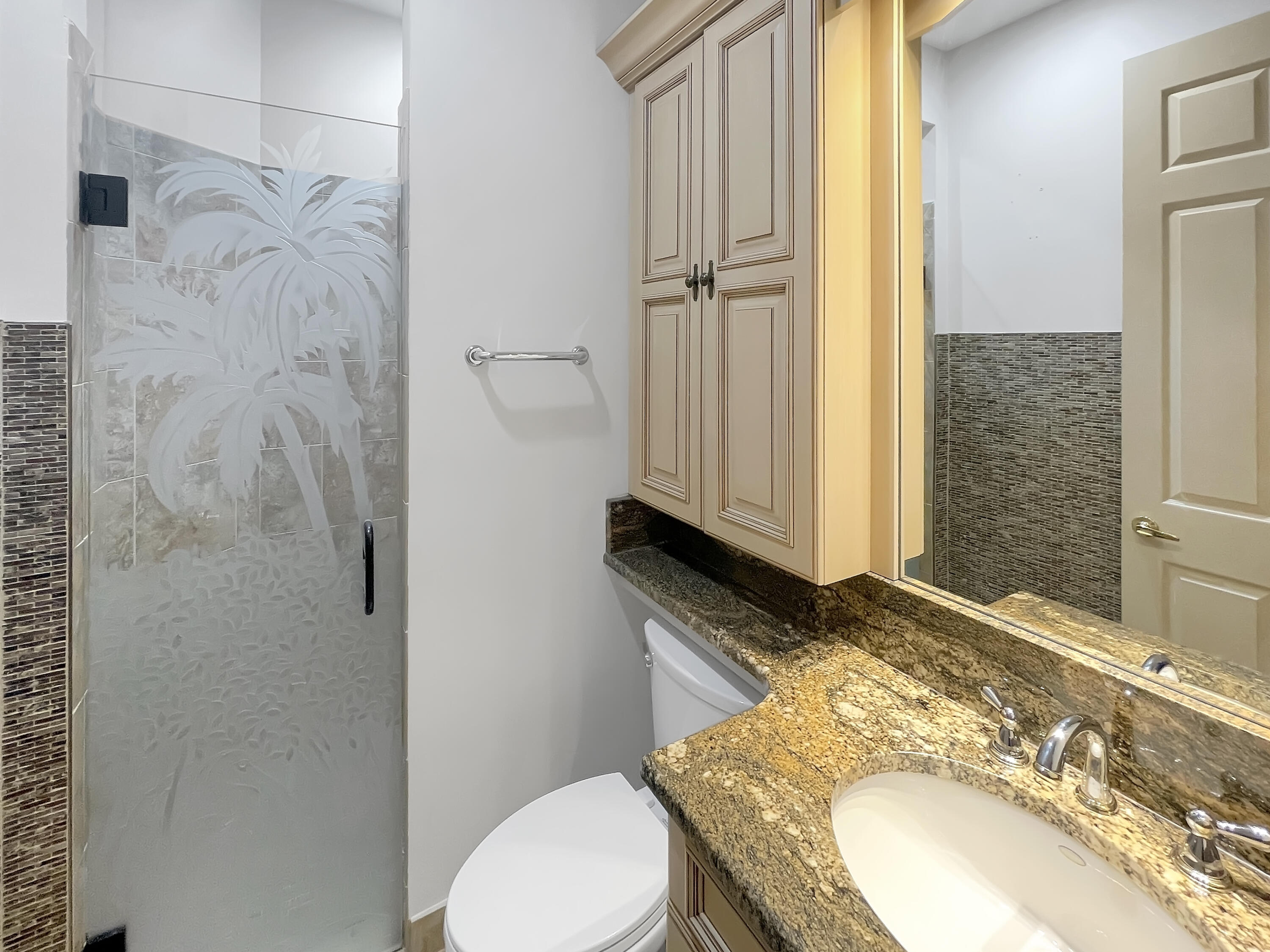 299 Southwest Lost River Road Stuart, FL 34997 - Photo 18 of 27 Study Bath