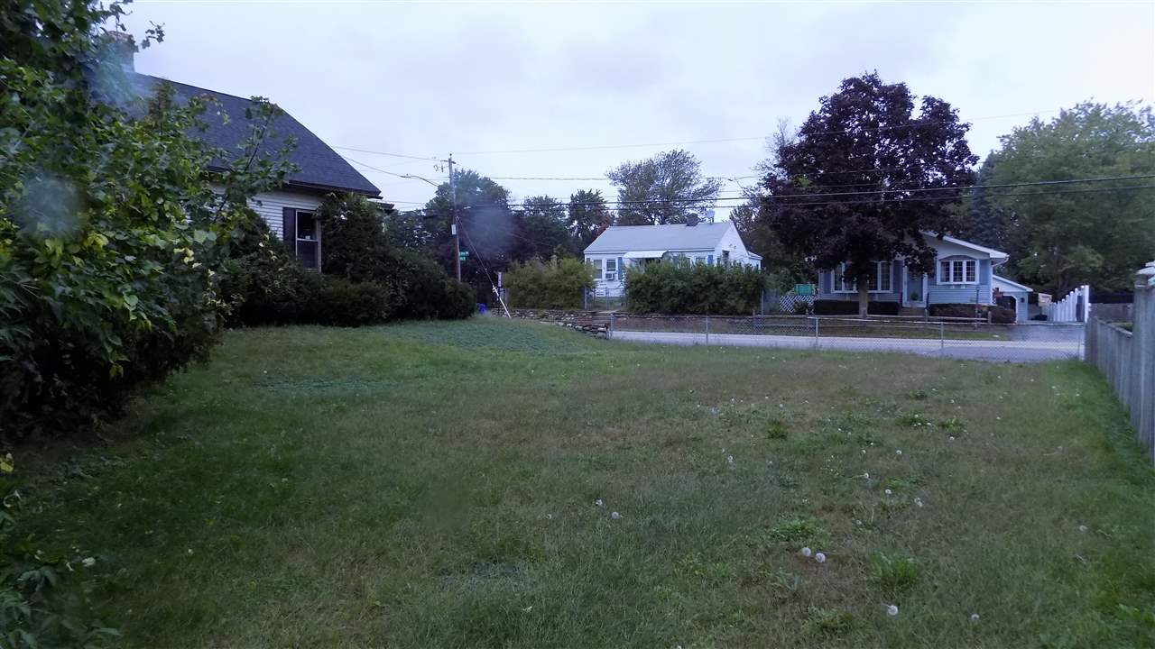887 Cilley Road Manchester, NH 03103 - Photo 5 of 25