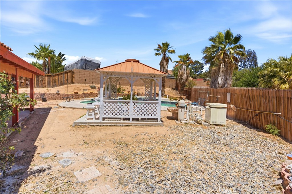 16433 Pauhaska Road Apple Valley, CA 92307 - Photo 41 of 50 Gazebo with electrical power