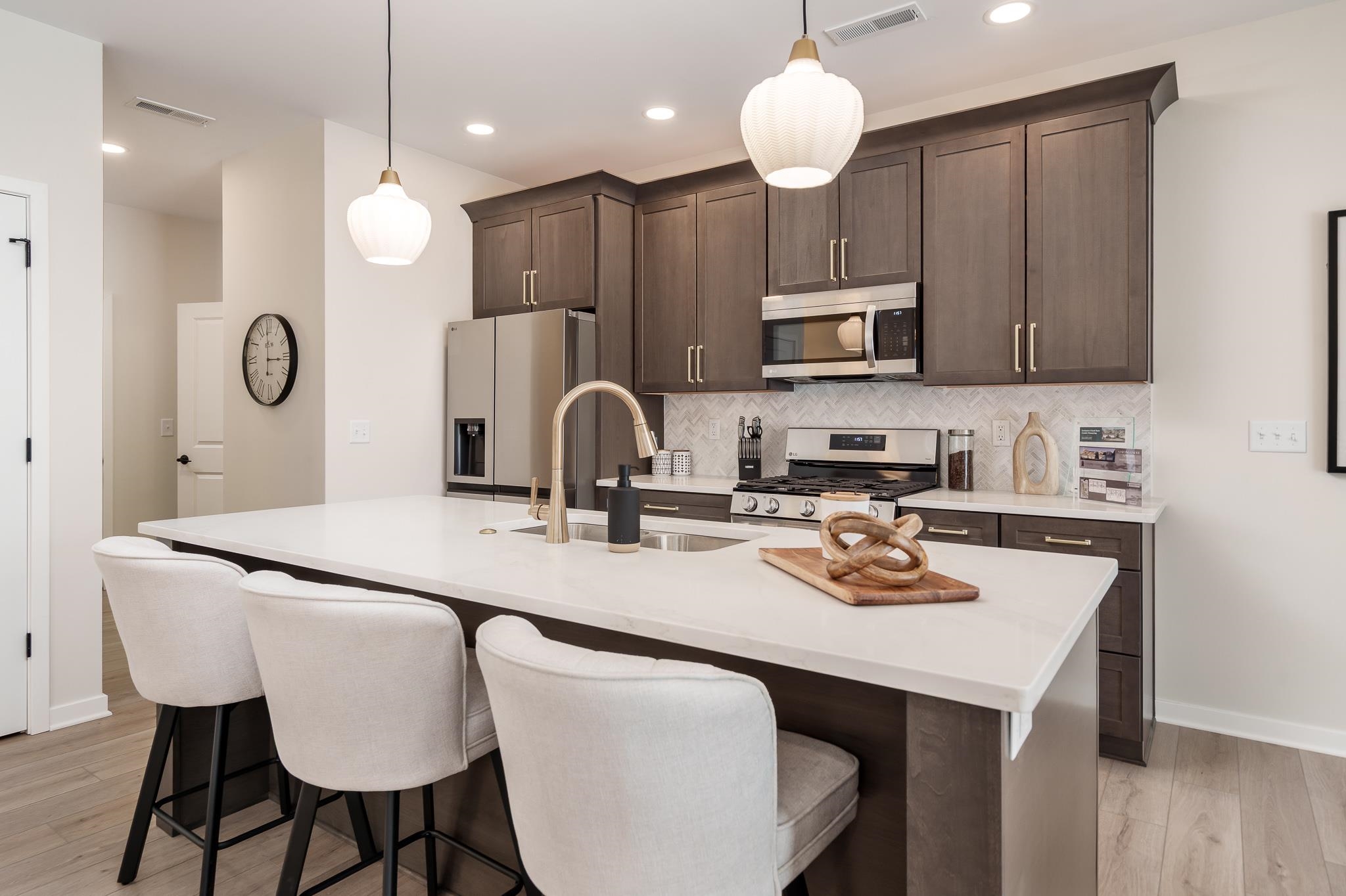 3156 Bartells Beloit, WI 53511 - Photo 16 of 39