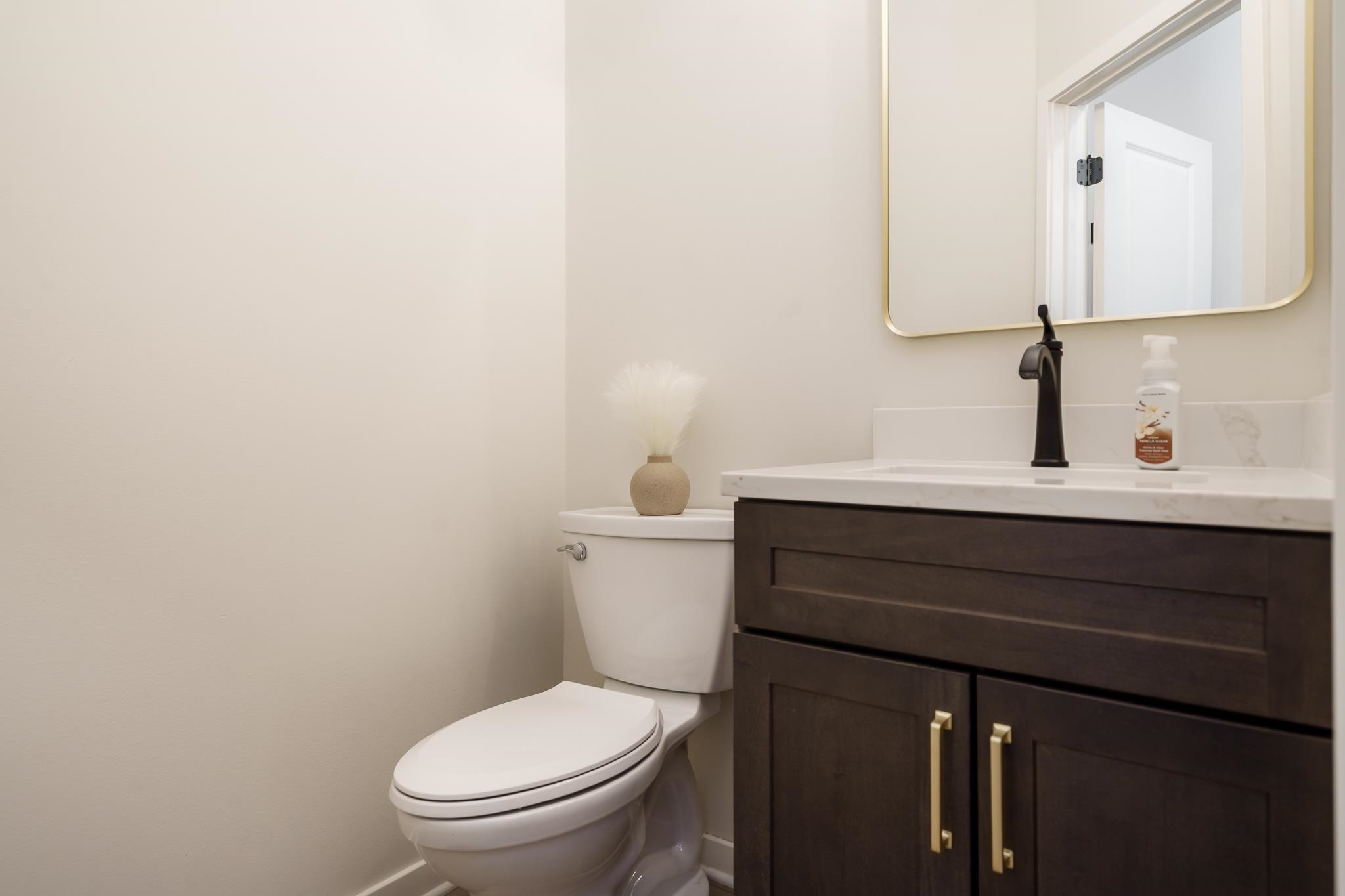 3156 Bartells Beloit, WI 53511 - Photo 21 of 39