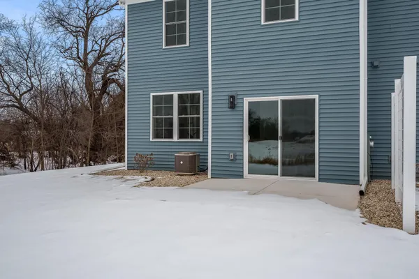 $319,900 | 3156 Bartells, Beloit, WI 53511