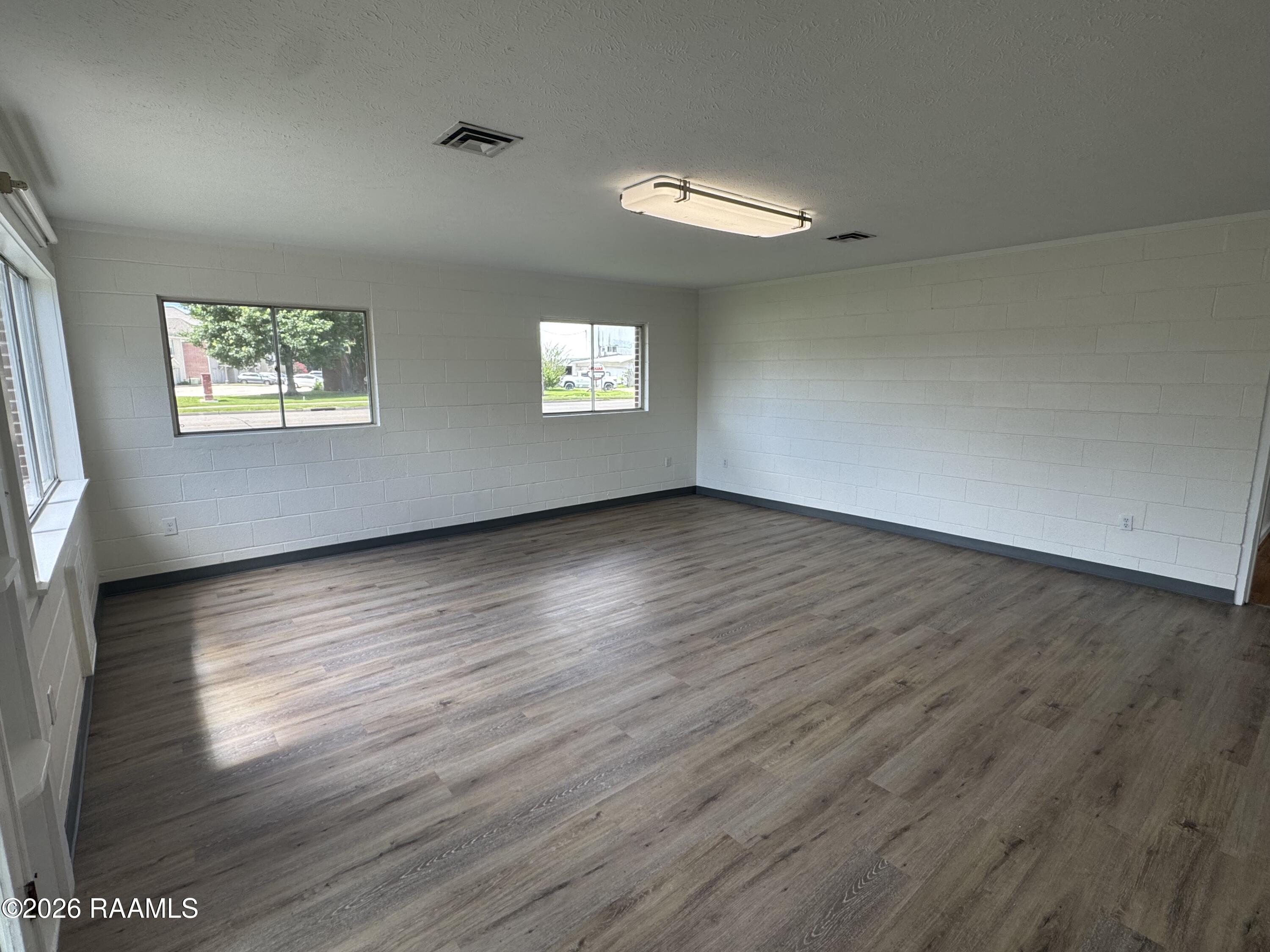206 Guilbeau Road Lafayette, LA 70506 - Photo 4 of 19