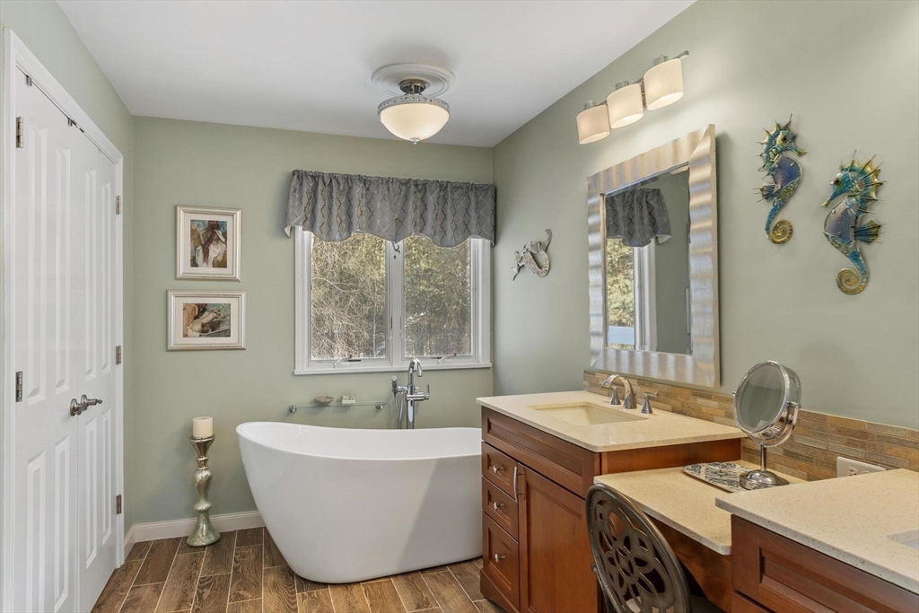 216 Rangeway Road, Unit 164 North Billerica, MA 01862 - Photo 24 of 42 Gallery Image 24