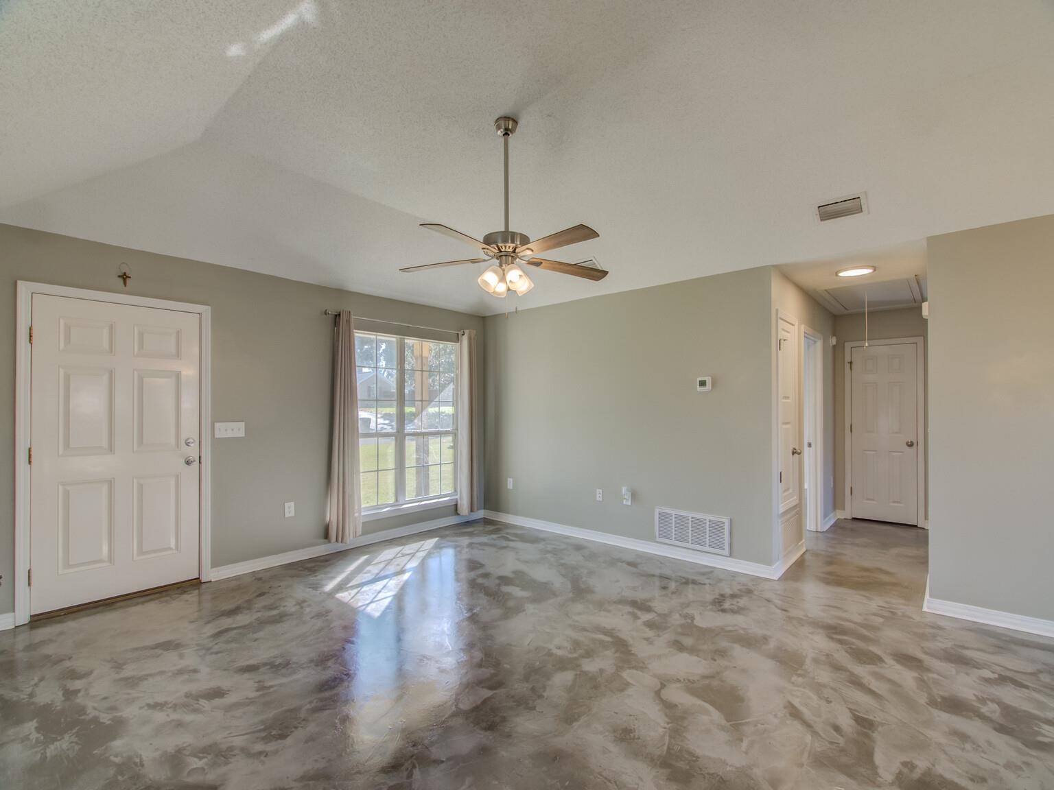 12369 Morning Dew Street Foley, AL 36535 - Photo 3 of 20 Living area