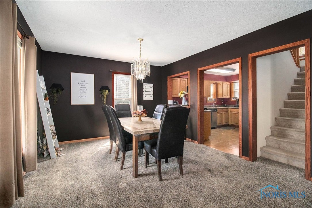 Formal dining room