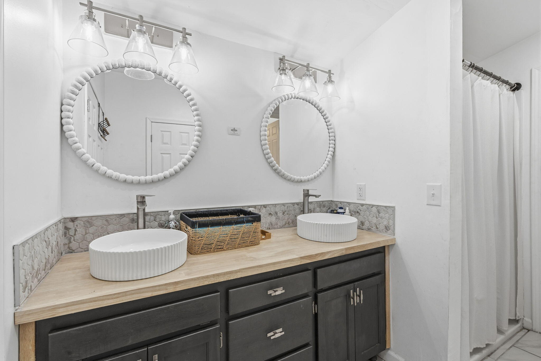 910 South Nettleton Avenue Springfield, MO 65806 - Photo 15 of 25 15-web-or-mls-DSC05682