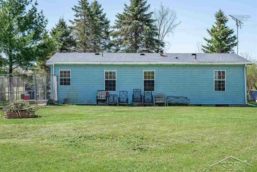 4343 East State Road Hale, MI 48739 - Photo 19 of 34 50012160-18.JPG