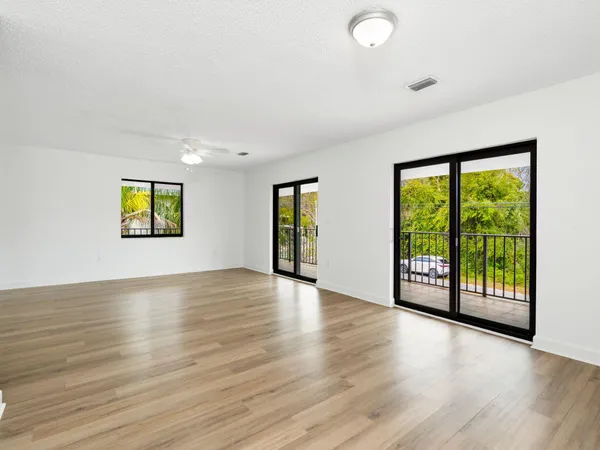 $4,000 | 125 Dove Lake Drive, Tavernier, FL 33070