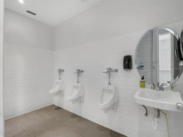 $2,500,000 | 919 Banana Lake Road, Lake Mary, FL 32746