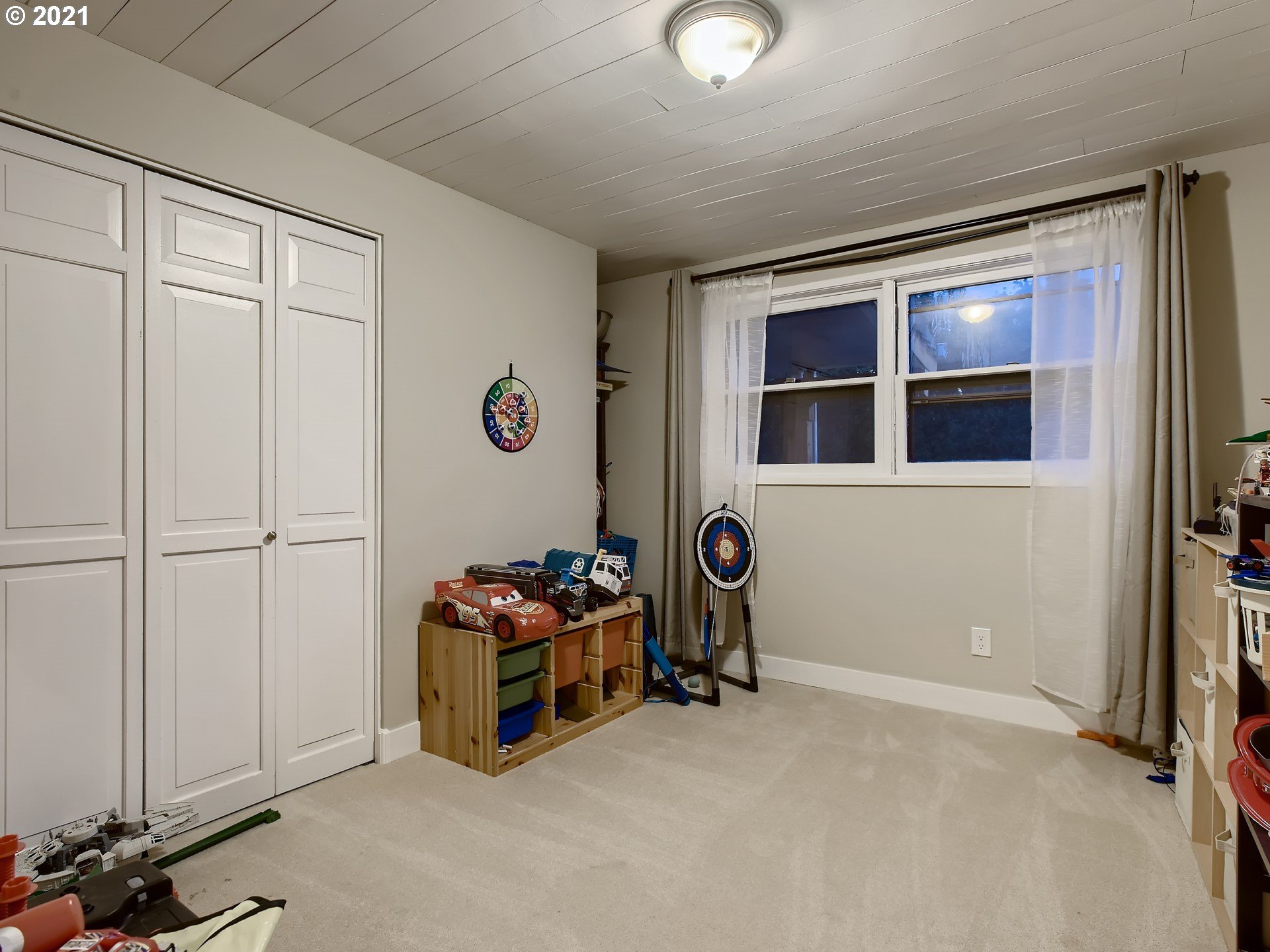 15731 South Loder Road Oregon City, OR 97045 - Photo 13 of 28 Gallery Image 13
