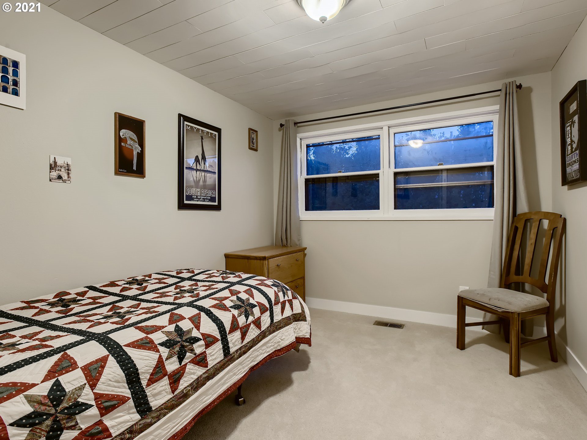 15731 South Loder Road Oregon City, OR 97045 - Photo 14 of 28 Gallery Image 14
