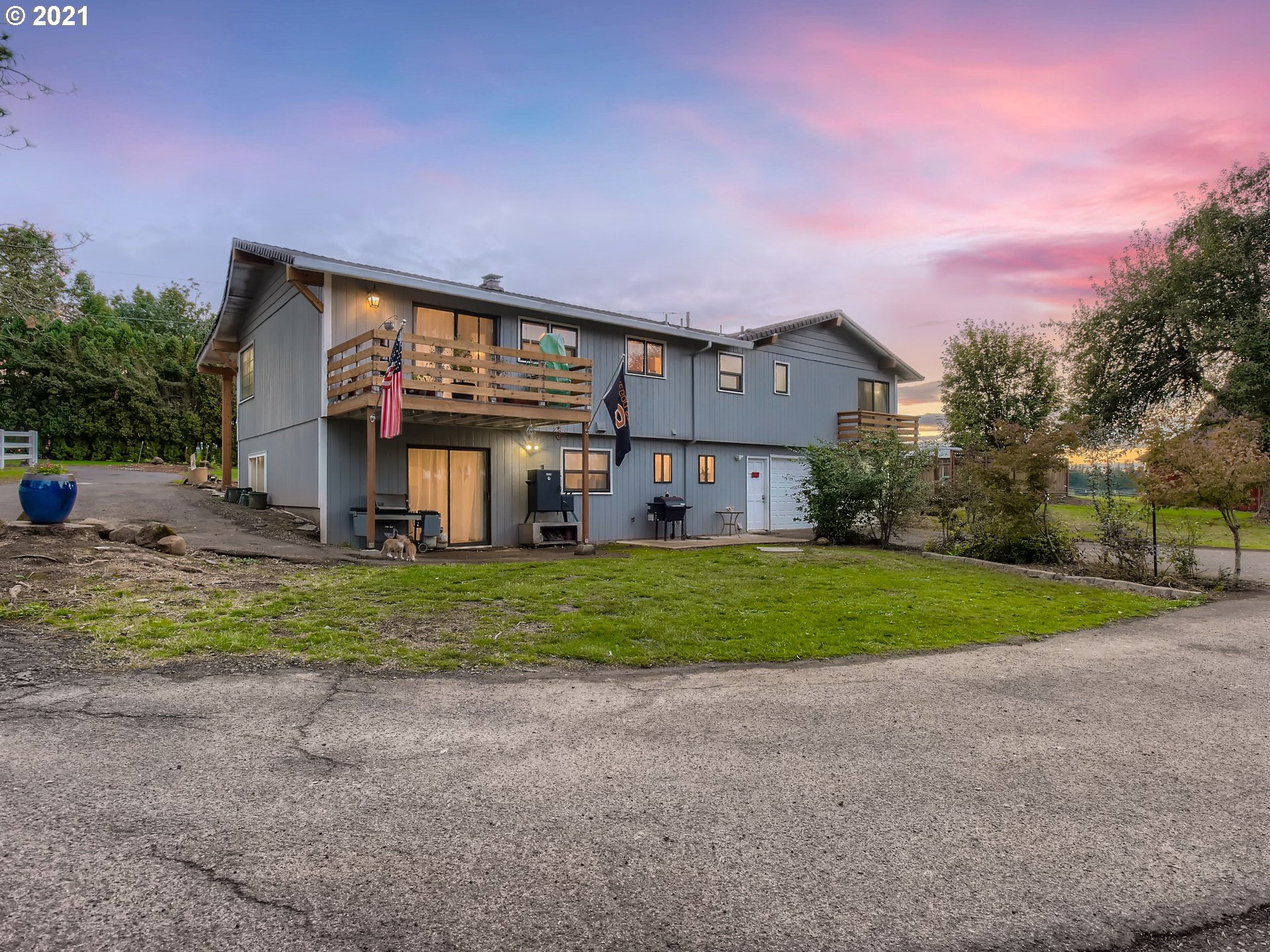 15731 South Loder Road Oregon City, OR 97045 - Photo 24 of 28 Gallery Image 24