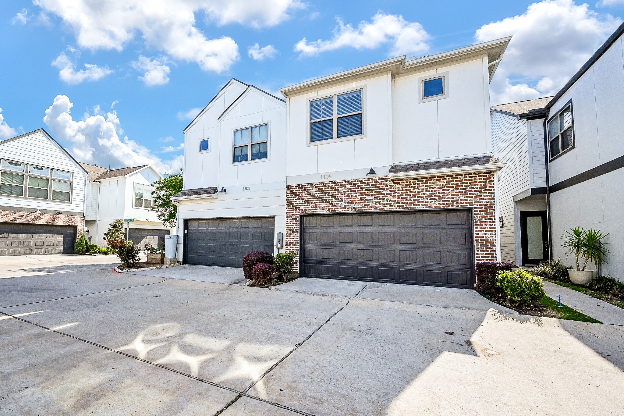 1106 Fuschia Road Houston, TX 77055 - Photo 1 of 33