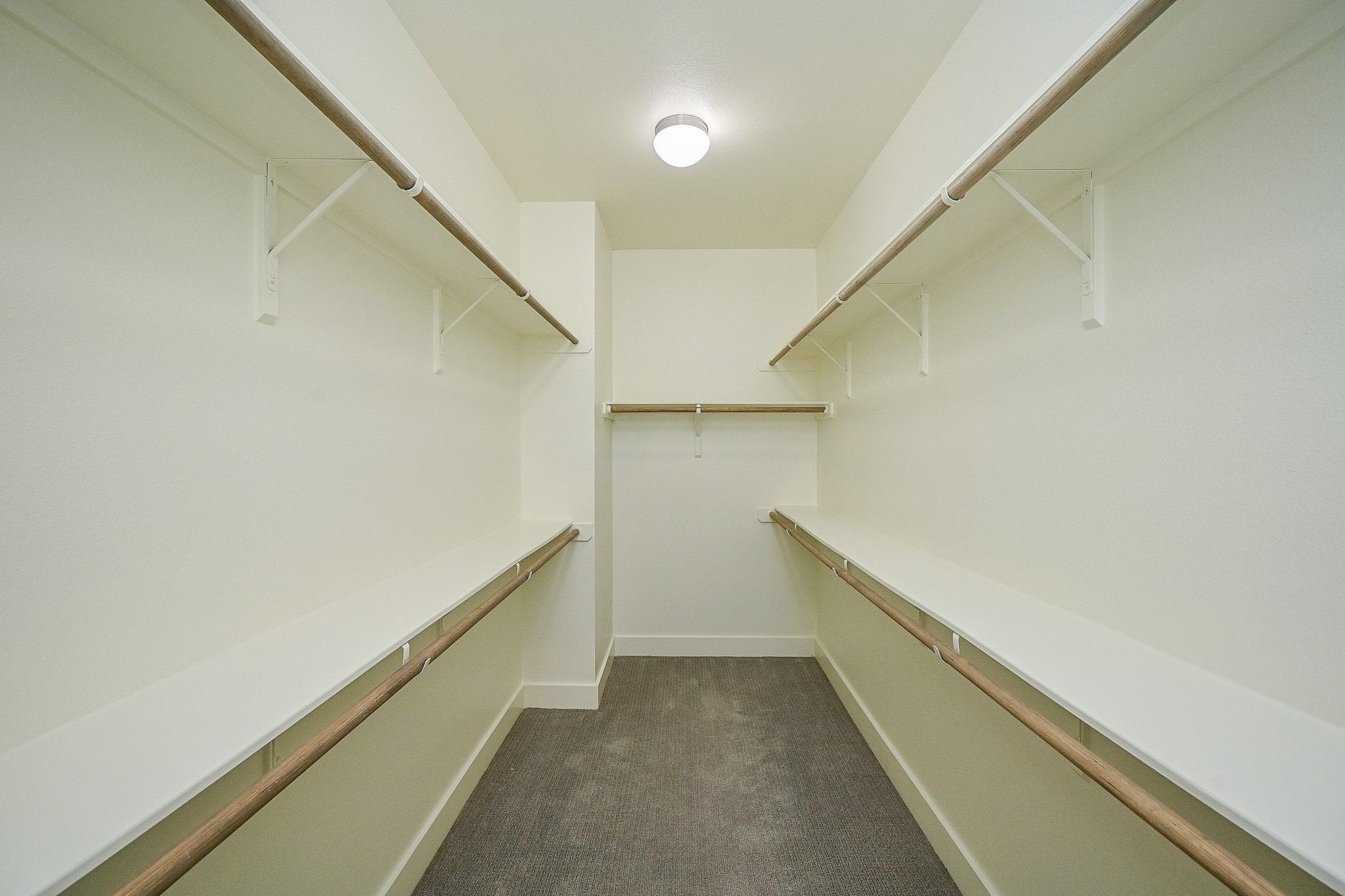 1106 Fuschia Road Houston, TX 77055 - Photo 14 of 33