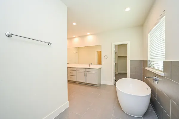 $2,850 | 1106 Fuschia Road, Houston, TX 77055
