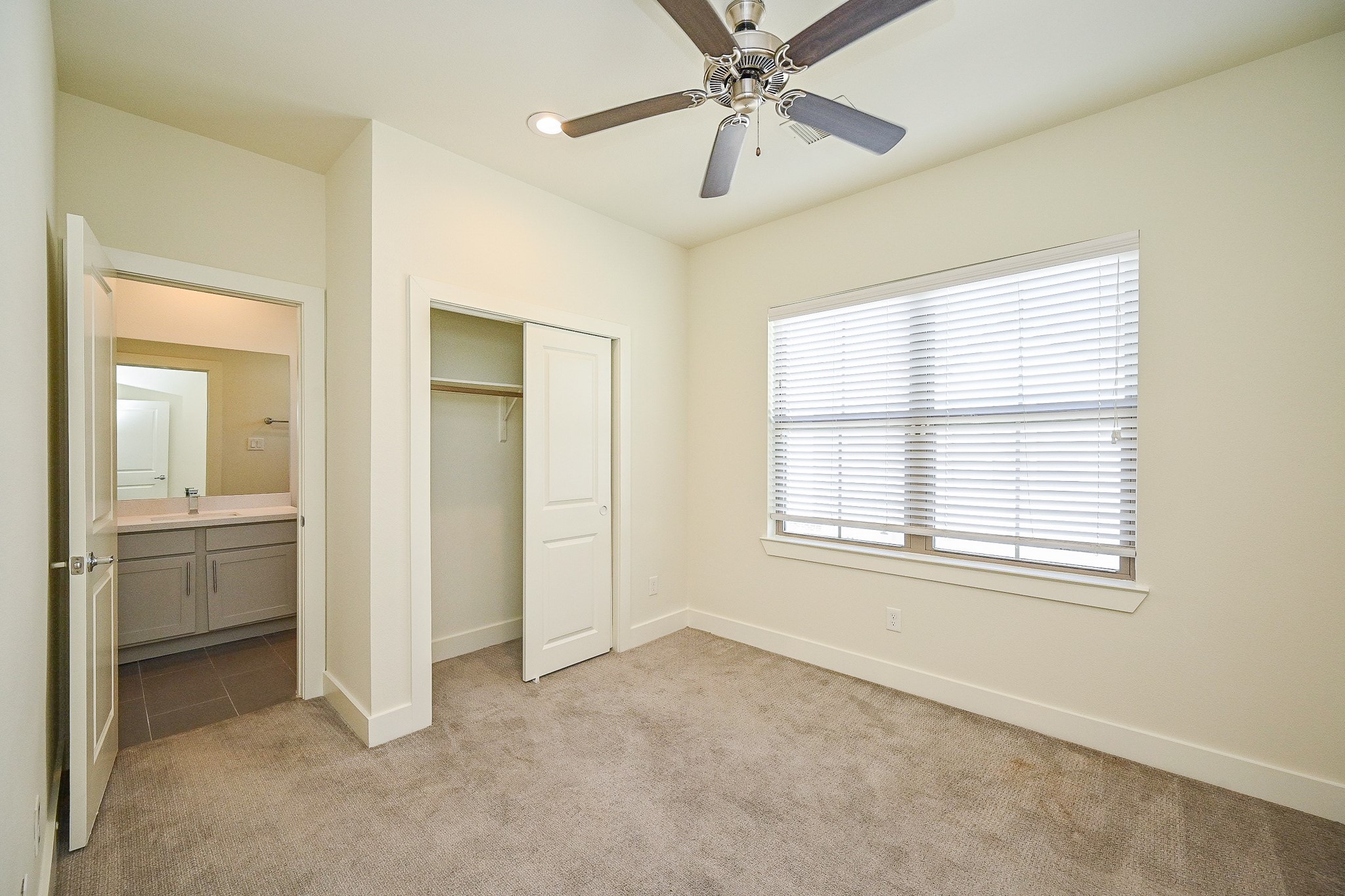 1106 Fuschia Road Houston, TX 77055 - Photo 19 of 33