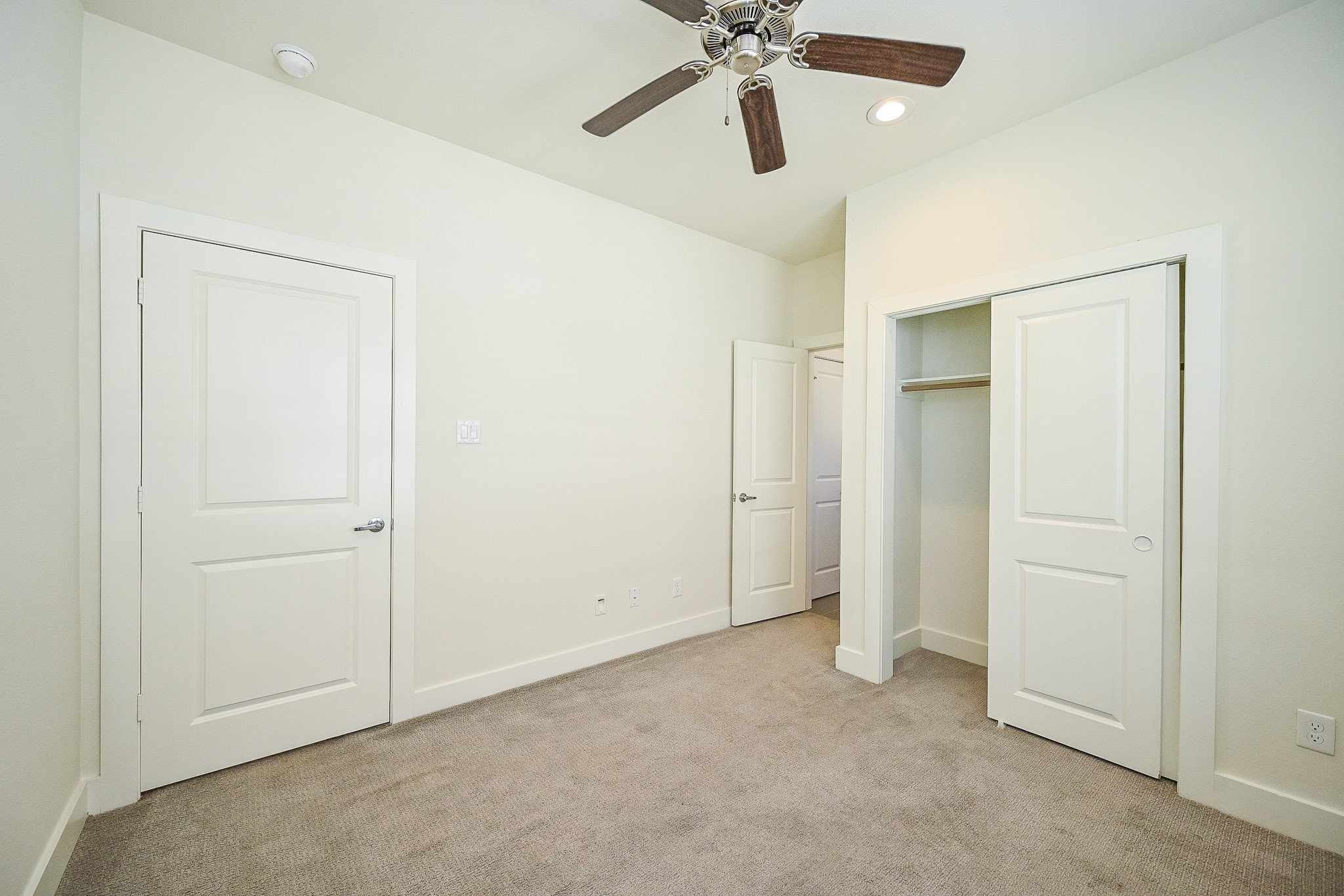 1106 Fuschia Road Houston, TX 77055 - Photo 20 of 33