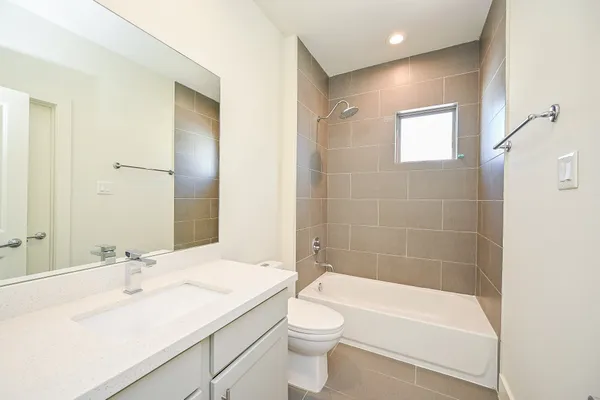 $2,850 | 1106 Fuschia Road, Houston, TX 77055