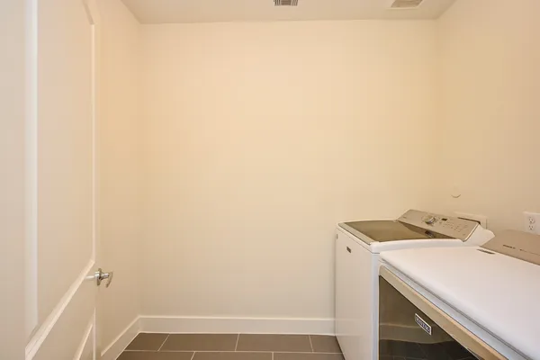 $2,850 | 1106 Fuschia Road, Houston, TX 77055