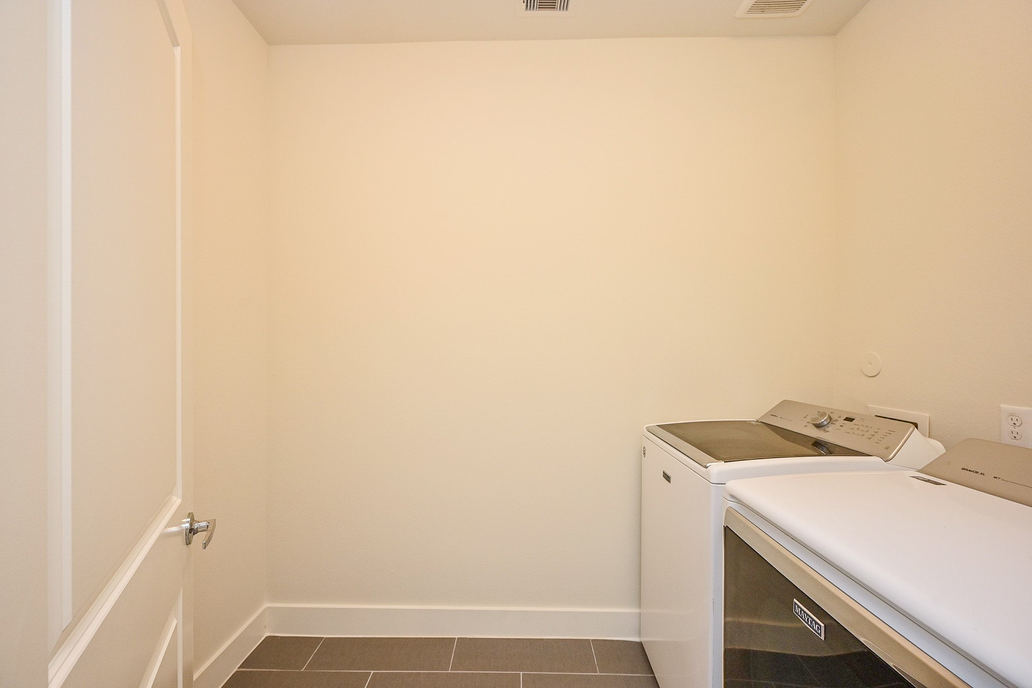 1106 Fuschia Road Houston, TX 77055 - Photo 27 of 33