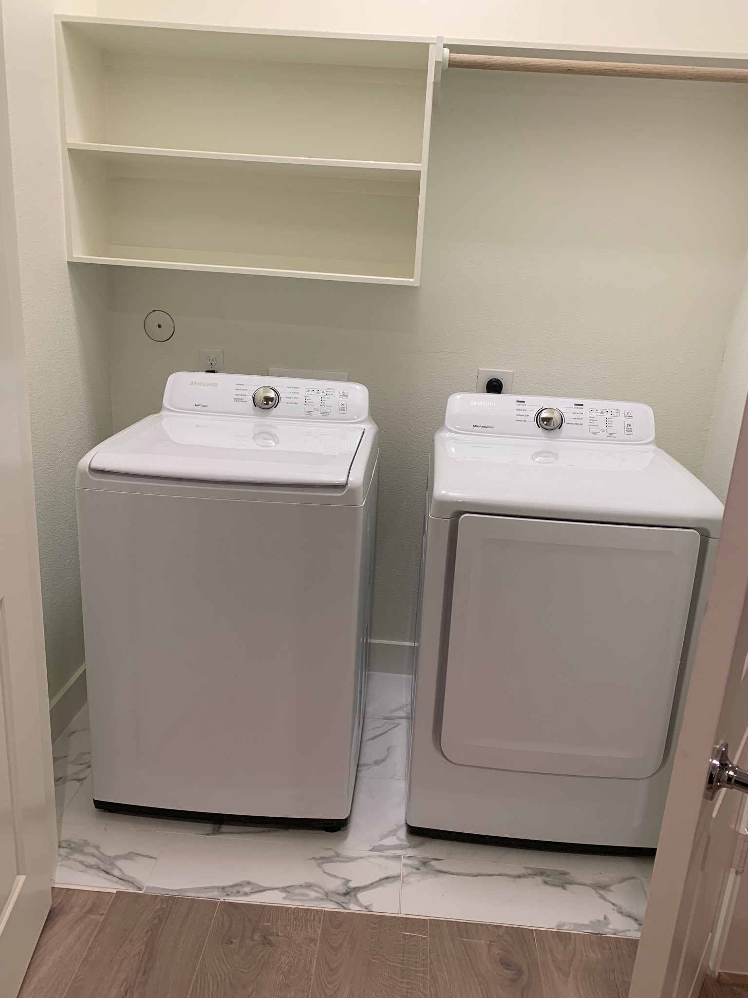 1106 Fuschia Road Houston, TX 77055 - Photo 28 of 33