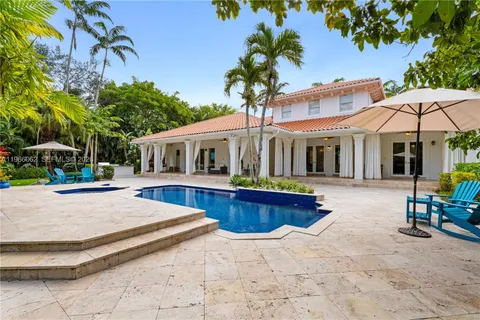 $5,200,000 | 6235 Rolling Rd Drive, Pinecrest, FL 33156