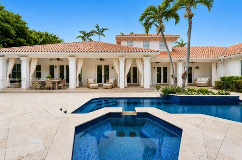 $4,850,000 | 6235 Rolling Rd Drive, Pinecrest, FL 33156