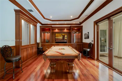 $5,200,000 | 6235 Rolling Rd Drive, Pinecrest, FL 33156