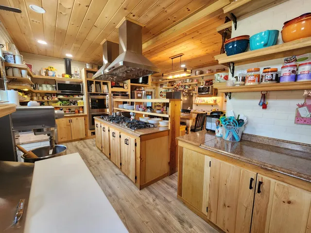 $1,600,000 | 265 Depot Street, Cavendish, VT 05153