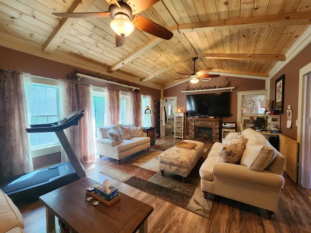 $1,600,000 | 265 Depot Street, Cavendish, VT 05153