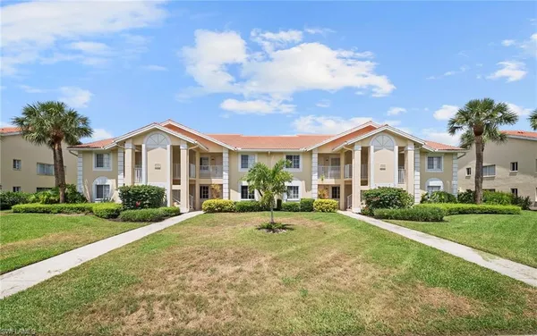 $285,000 | 7761 Jewel Lane, Unit 102, Naples, FL 34109