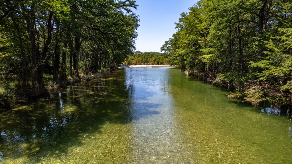 3598 Ranch Road 1120 Rio Frio, TX 78879 - Photo 7 of 27