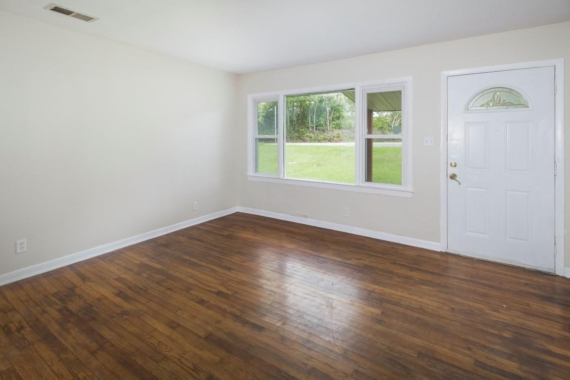 8141 Tates Creek Road Lexington, KY 40515 - Photo 5 of 17 Photo 5